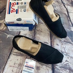 Bobs sketchers 7.5 New black sip ons